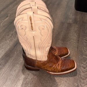 Durango Cream and Brown Women’s Western Boots